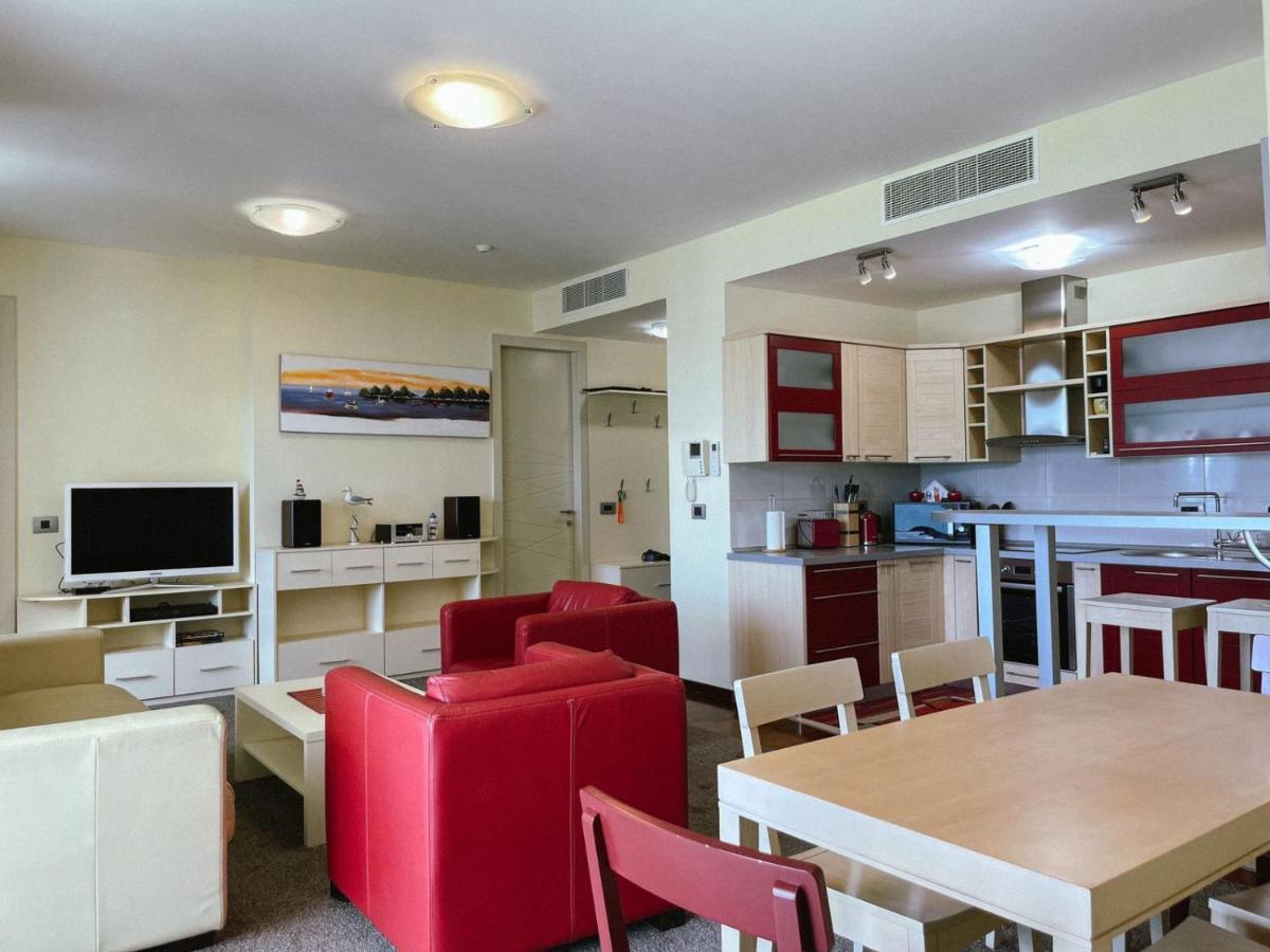 Oziris Apartment Будва Екстериор снимка